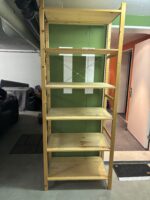 IKEA Holzregal, 2 Stück 50.00 CHF (1 Stück 25.00 CHF)