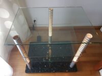 Möbel für Stereoanlage mit Beleuchtung